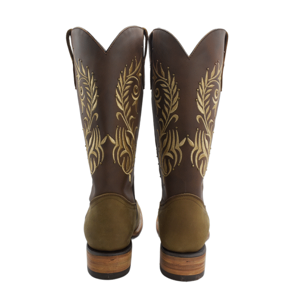 Bota de Piel Bordado con Estoperol
