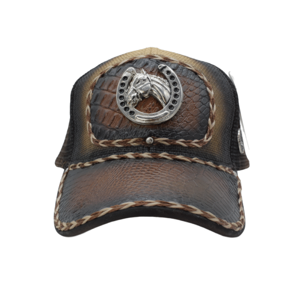 Gorra Fina con Grabado Exótico