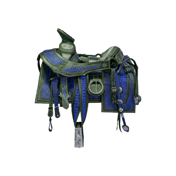 MONTURA CUADRADA GRABADA COCODRILO CON MEDIO FUSTE Y HERRAJE VERDE CON AZUL MONTURA CUADRADA GRABADA COCODRILO CON MEDIO FUSTE Y HERRAJE