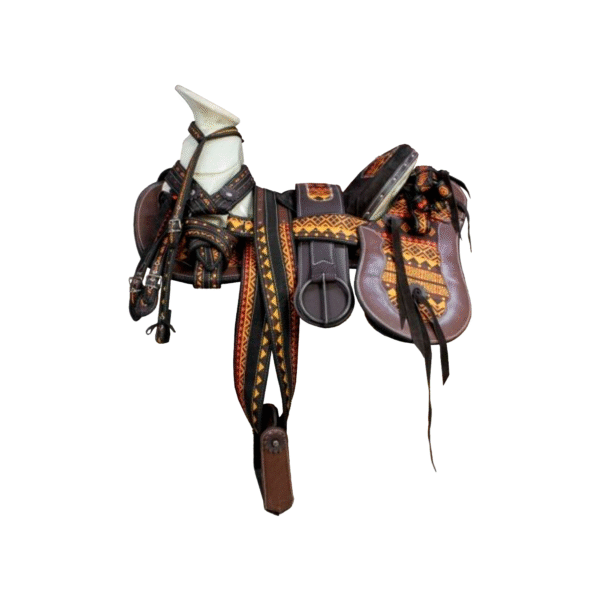 MONTURA ESTILO TIPO HUICHOL MONTURA ESTILO TIPO HUICHOL