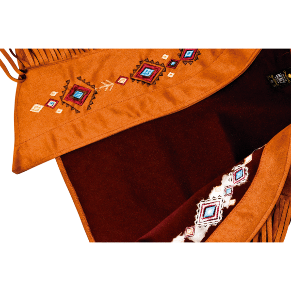 Chaleco Bordado con Flecos